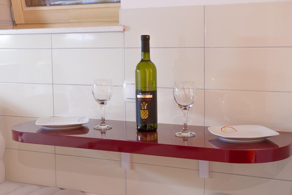 Gostinjska kuća Apartments & Rooms Toni 3*
